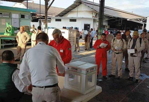 Realizan consulta entre petroleros de Poza Rica sobre Contrato Colectivo de Trabajo
