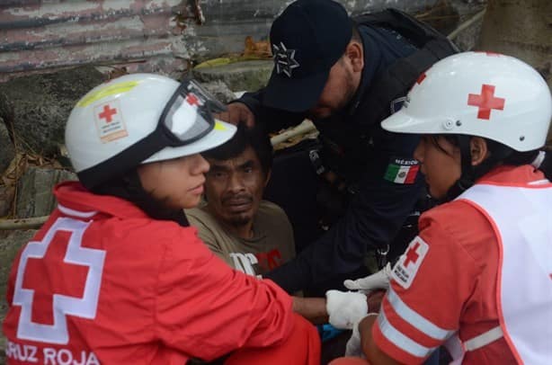 Amigos de parranda de las copas pasaron a los machetazos, en Veracruz