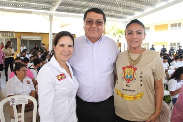 Celebran 180 años de gloria del Ilustre Instituto Veracruzano