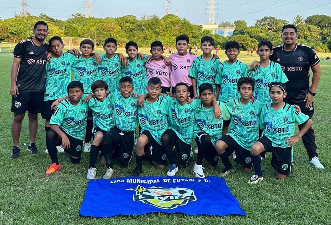 Parte sub 11 de la Muni a torneo en Tuxpan