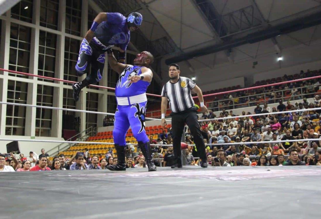 Veracruz recibió combates de calidad en el auditorio