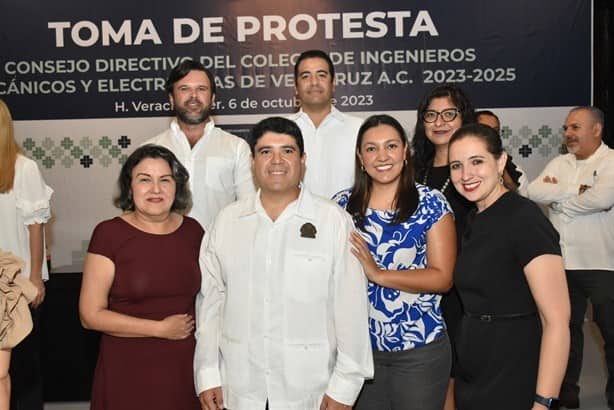 Realizan toma de protesta del Colegio de Ingenieros Mecánicos Electricistas de Veracruz AC