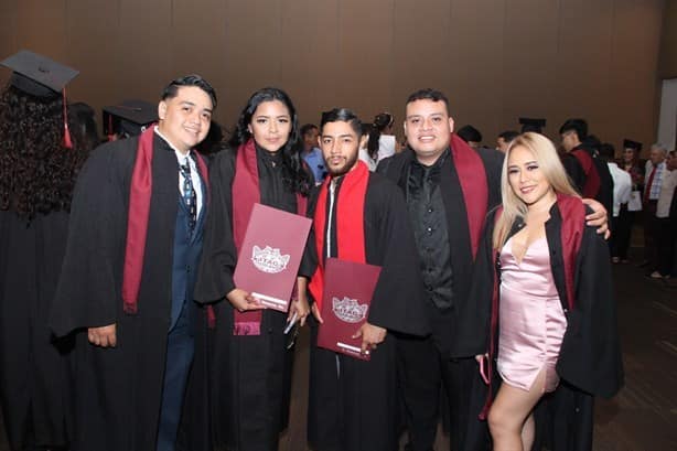 Llevan a cabo emotiva ceremonia de graduación de ITAG Universidad