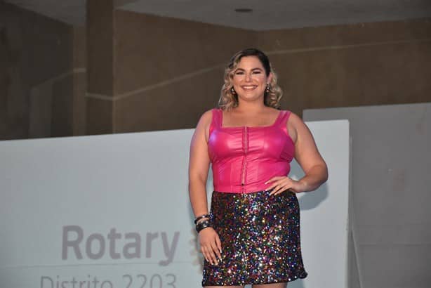 Club Rotario Veracruz Sur realiza con éxito pasarela Ayudar Está de Moda 2023