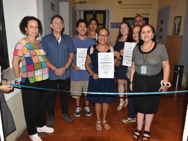 Alumnos de Isidro Laisequilla presentan exposición fotográfica