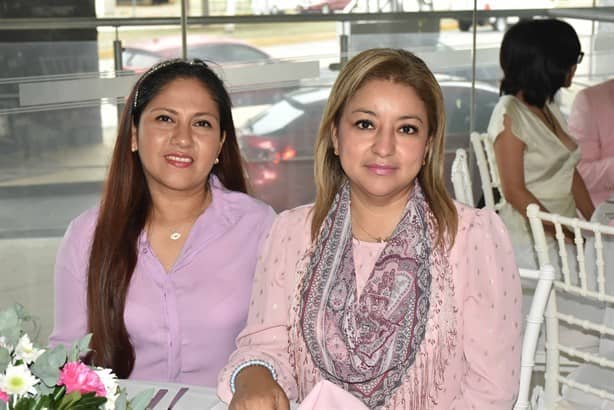 Llevan a cabo 8º Desayuno Rosa a beneficio de Grupo Reto Veracruz