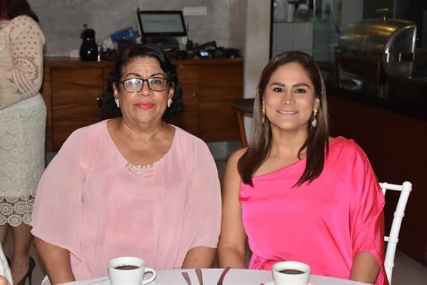 Llevan a cabo 8º Desayuno Rosa a beneficio de Grupo Reto Veracruz