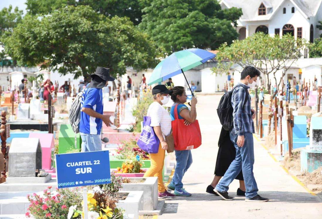 Afluencia en panteones de Veracruz podría llegar hasta 53 mil personas