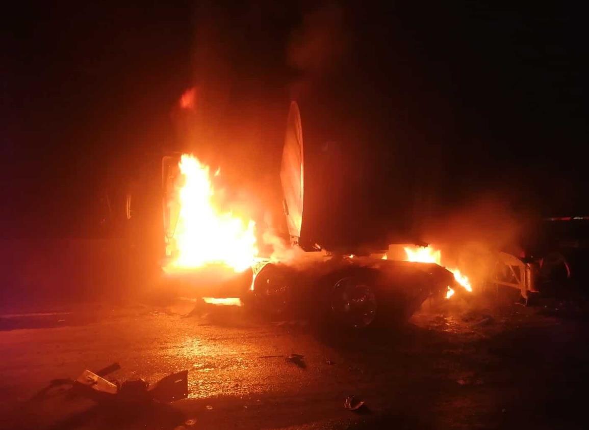 Explota pipa en el sur de Veracruz; conductor volvió a nacer