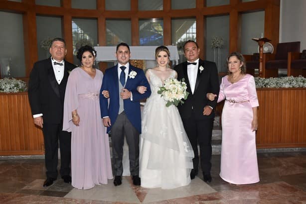 Carlos Herrán Rubio y María Isabel Meza Lagunes contraen matrimonio