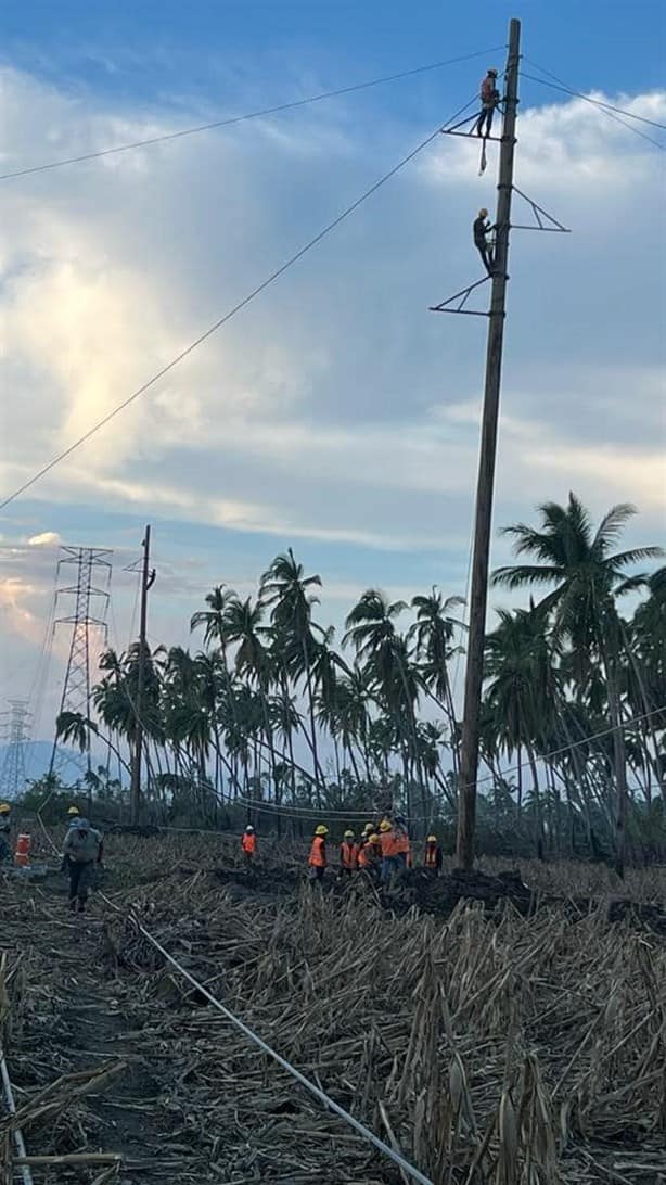 AMLO confirma que Acapulco ya cuenta con servicio eléctrico