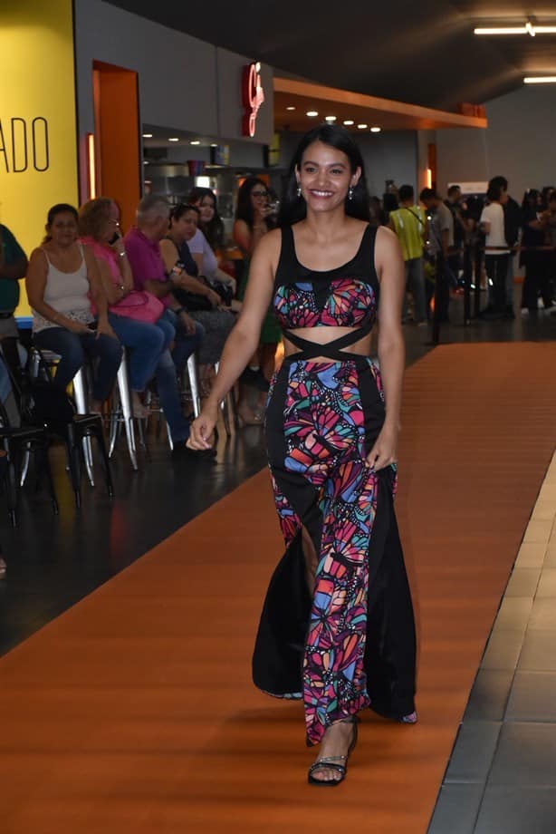 En Cinebox Diverplaza realizan estreno de la película Día de Muertos de José Medina