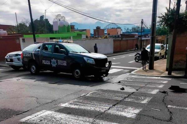 Patrulla y autobús protagonizan choque en calles de Orizaba