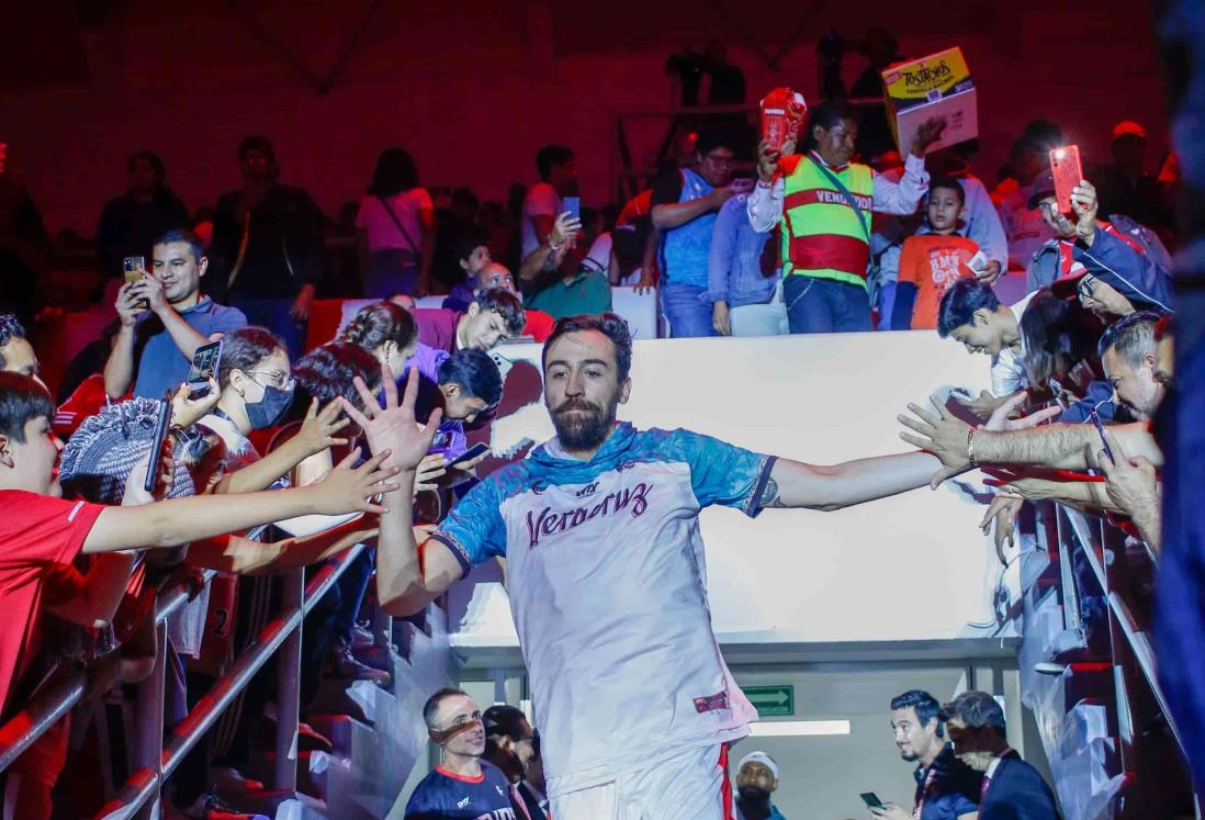 Anuncia Joaquín Villanueva retiro del basquetbol