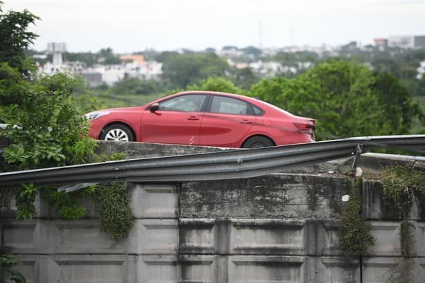 Distribuidor vial de J.B. Lobos, un constante peligro para automovilistas