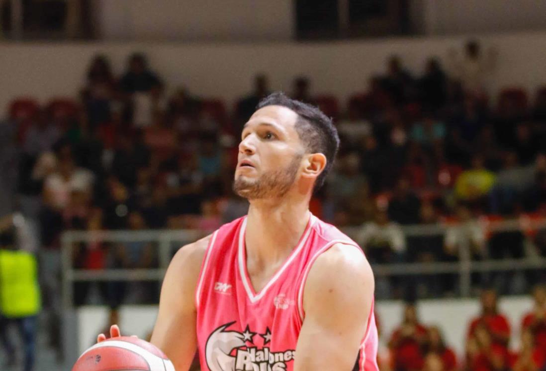 Reconoce LNBP a Alejandro Villanueva