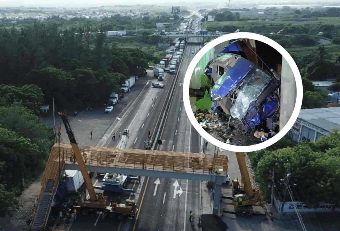 Reparan puente peatonal de la Veracruz-Cardel tras choque de tráiler