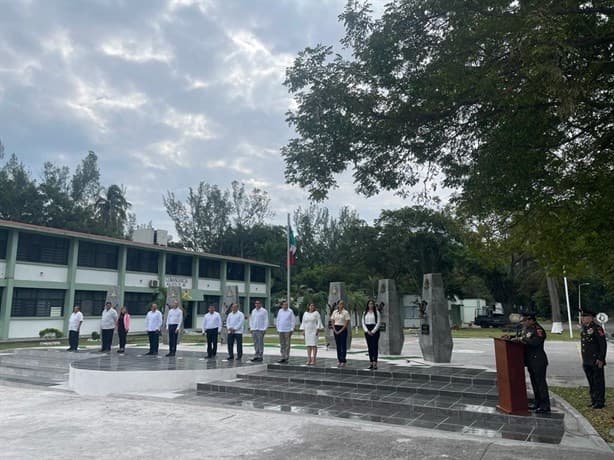 Inauguran hemiciclo en Honor a los Niños Héroes en el cuartel de La Boticaria, en Veracruz