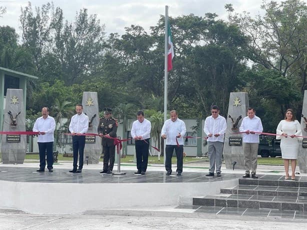 Inauguran hemiciclo en Honor a los Niños Héroes en el cuartel de La Boticaria, en Veracruz