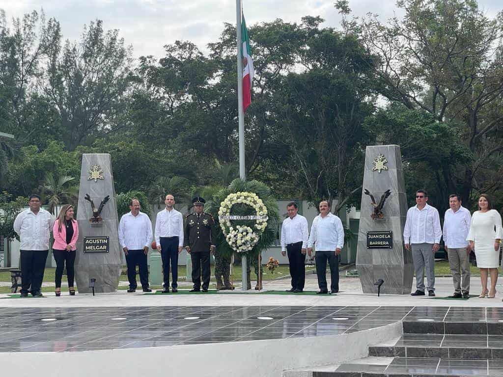 Inauguran hemiciclo en Honor a los Niños Héroes en el cuartel de La Boticaria, en Veracruz