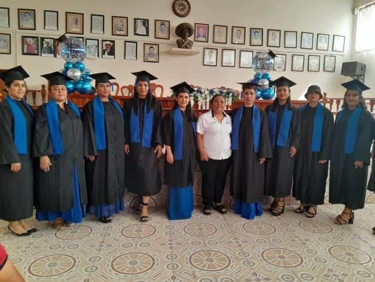 Se gradúan de la carrera  de Licenciatura en Psicopedagogía en la UPAV  en Úrsulo Galván