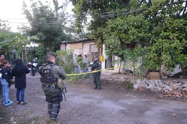 Joven mujer pierde la vida en su domicilio y es encontrada por vecinos |VIDEO