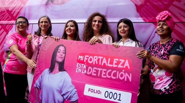 La doceava Caravana Rosa ADO contra el cáncer de mama ¡inicia su recorrido en Xalapa!