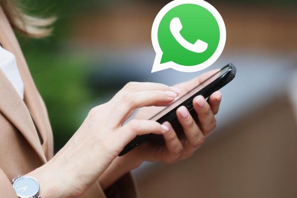 WhatsApp: así puedes exportar tus chats para guardarlos o compartirlos a un contacto