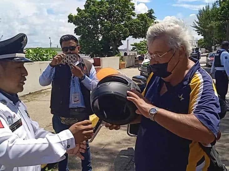 ¿Sabías que te pueden infraccionar en Veracruz por no usar casco adecuado para motociclista?