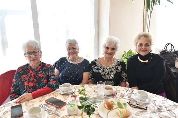 Cristy Alva de Suero cumple 88 años de existencia