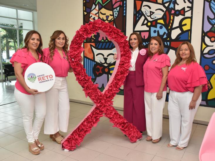 Grupo Reto Veracruz realiza plática sobre el cáncer de mama en el Criver