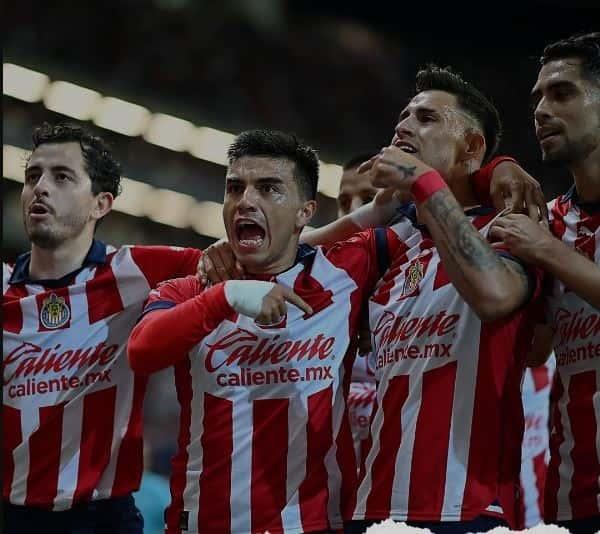 Tiene Chivas ventaja tras superar a Pumas