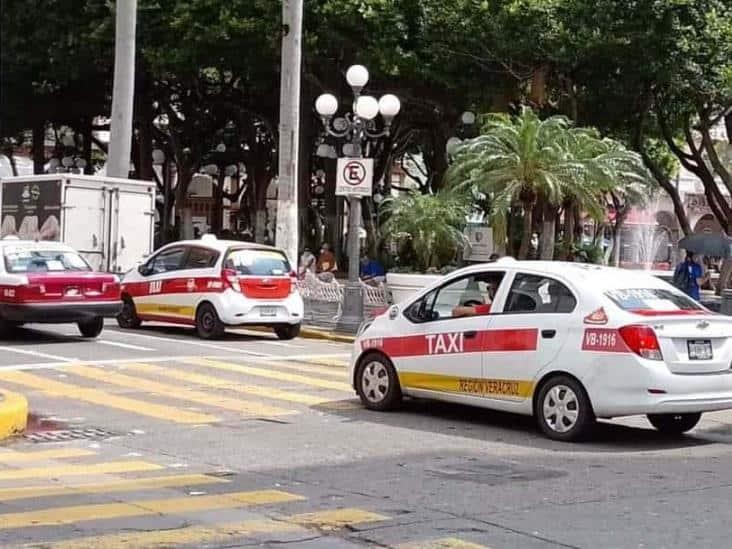 Taxistas abusivos pueden ser denunciados al 911