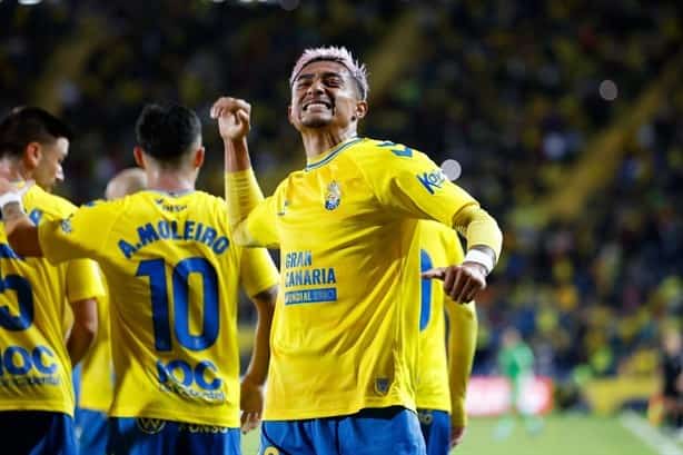 Anota Julián Araujo su primer gol con Las Palmas