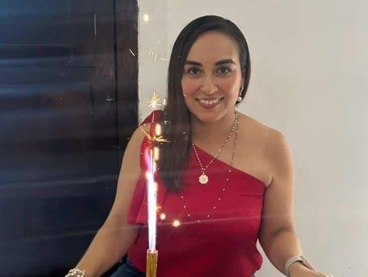 Eva Luna apaga las velitas
