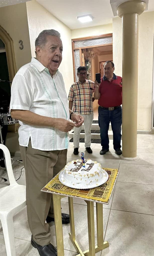 Ricardo Medina Sánchez es colmado de alegría