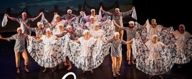 Sol y Sones: Sorprenden los ejercicios presentados en el Desfile del 20 de Noviembre en Tierra Blanca