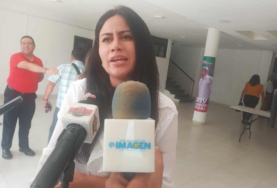 “El PAN volverá al poder en Veracruz”, lanzó Indira Rosales en evento priista