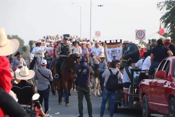 Mega cabalgata de más de mil jinetes en calles de Veracruz