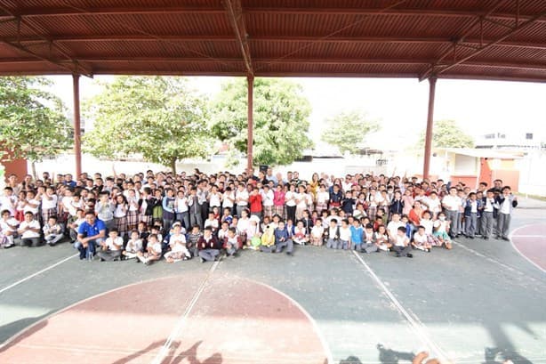 Inauguran importantes obras educativas en El Tejar, en Medellín de Bravo