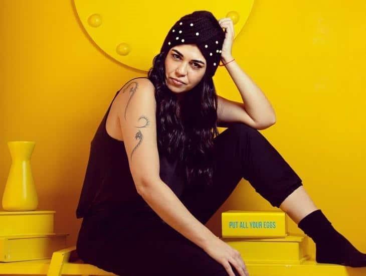 Rakel evoca a la ‘tusa’ con ‘Adiós a la máquina’