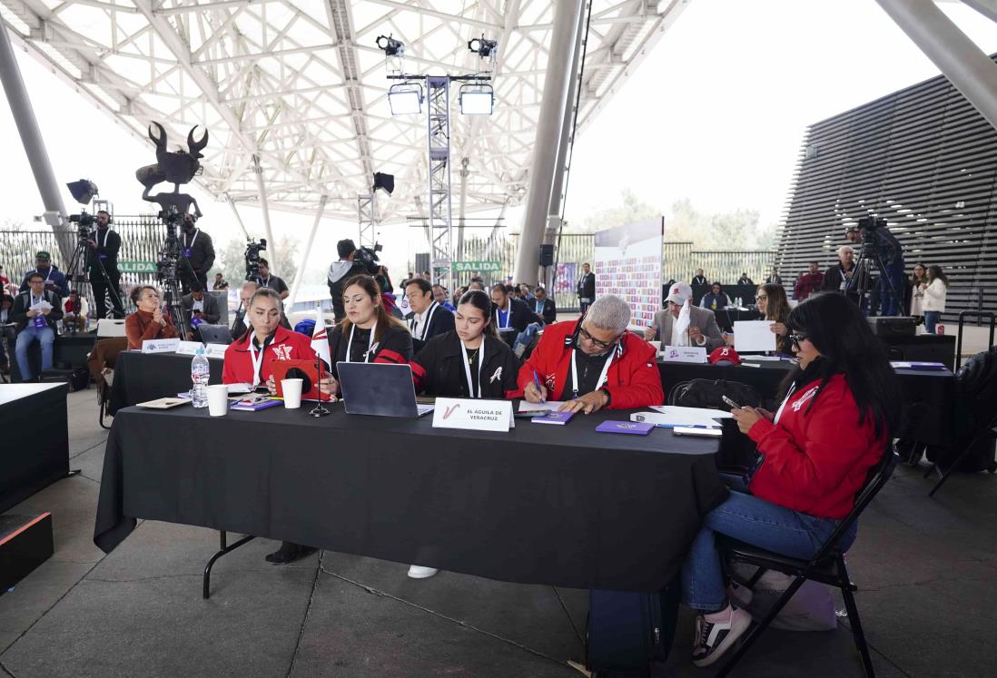 Tiene El Águila su roster para la campaña de softbol