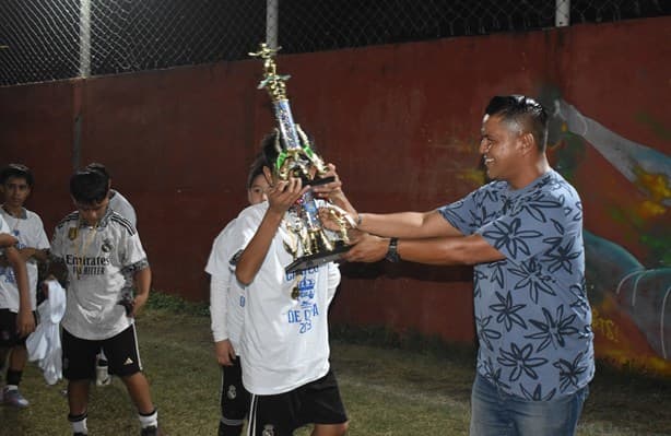 Alza Tarimoya título en Súper Liga Infantil