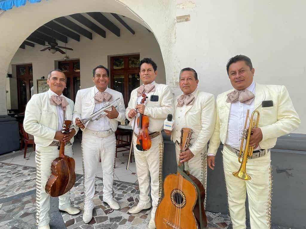 En diciembre incrementa el trabajo para los mariachis