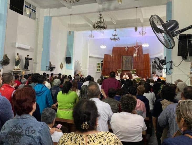 En Veracruz llevan las mañanitas a la Virgen de Guadalupe en su 491 aniversario