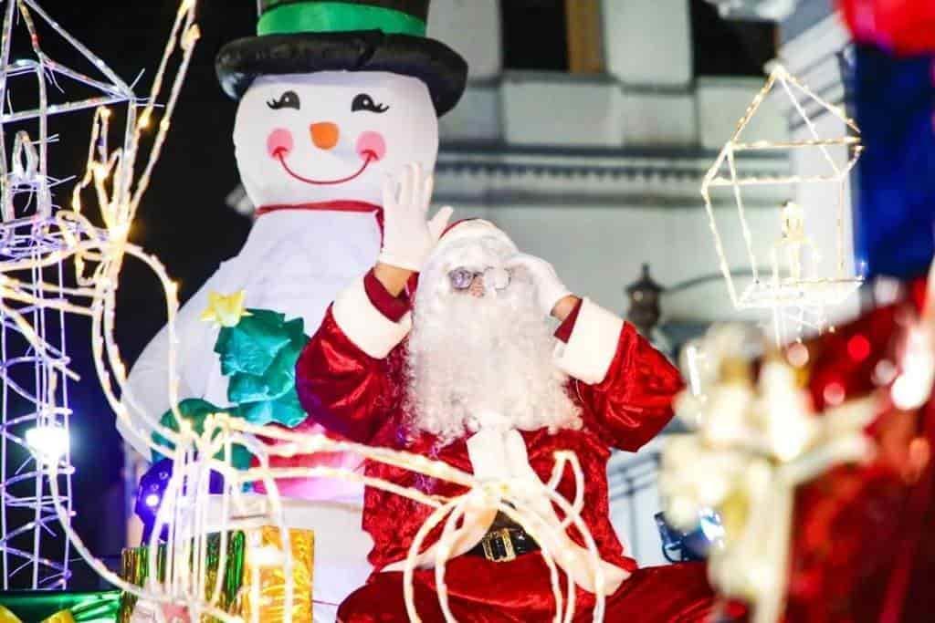 Esplendoroso el desfile navideño en zona norte de Veracruz