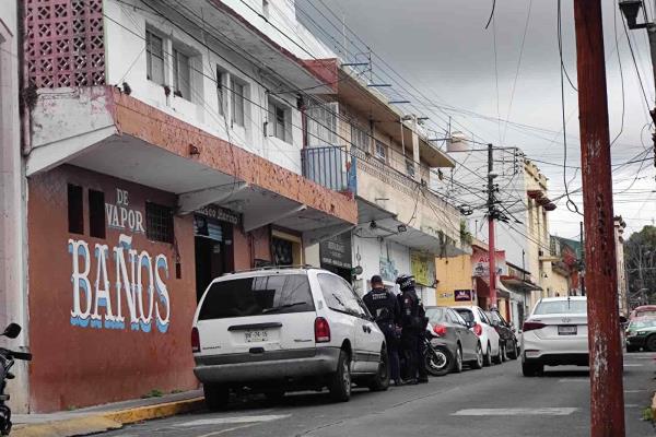 Muere infartado en conocidos baños públicos de Xalapa