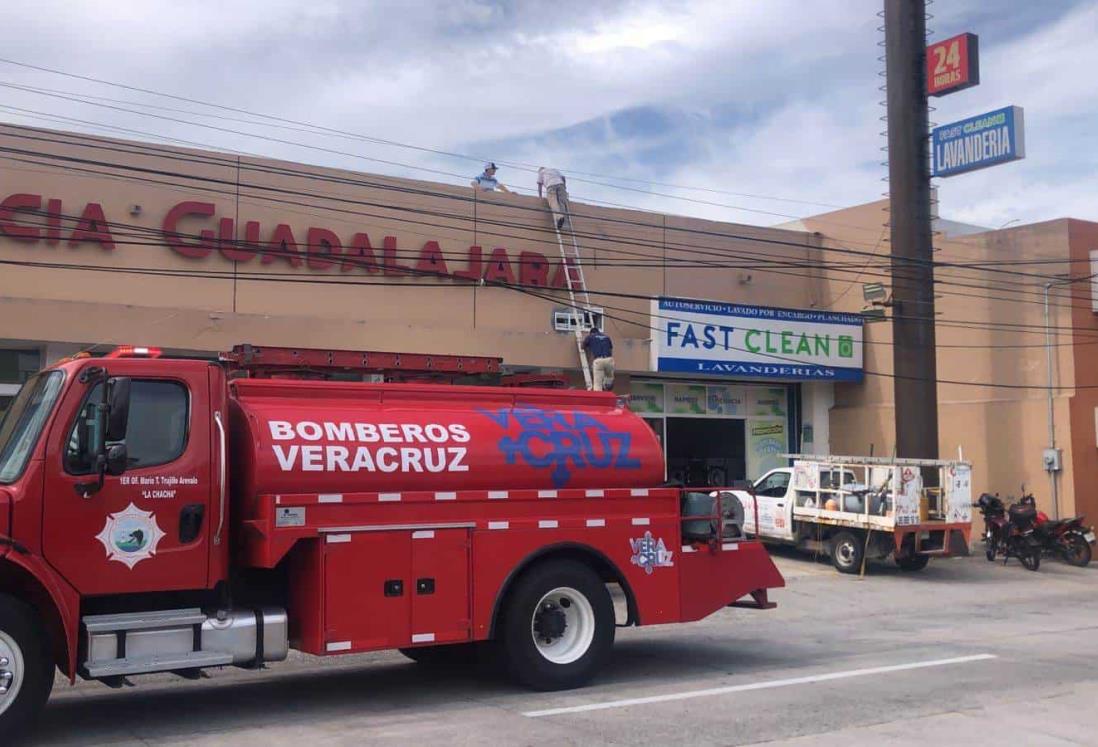 Evacuan colegio en Veracruz por fuga de gas en una lavandería | VIDEO