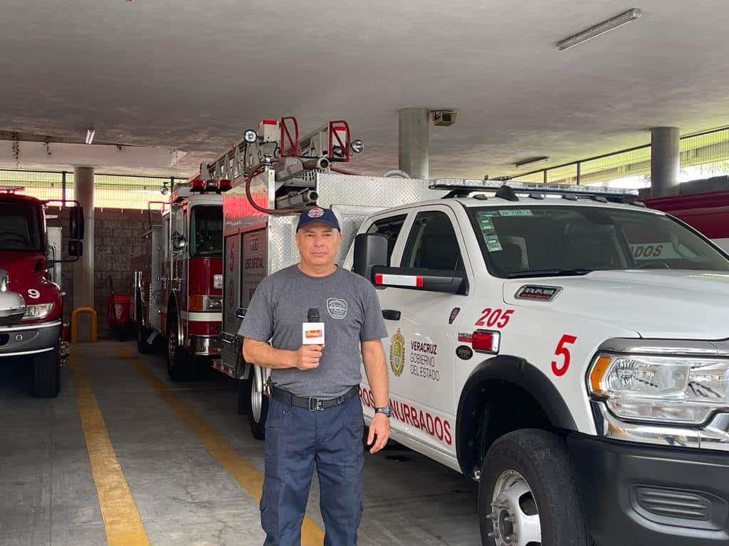 Bomberos trabajarán las 24 horas durante fiestas decembrinas en Veracruz