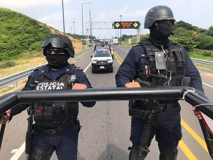 En carretera Omealca -Tezonapa dejan restos humanos en bolsas 